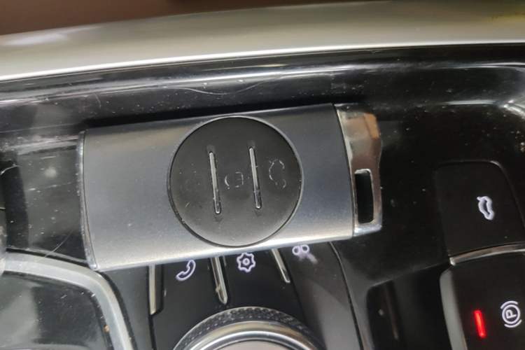 Used EXEED Lingyun 2019 1.6T Two-Wheel Drive Diamond Edition Vehicle Key
