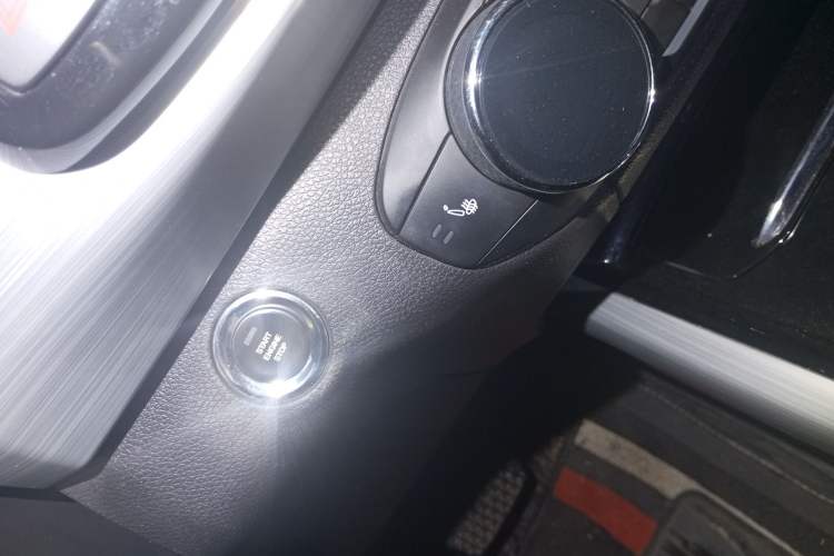 Used EXEED Lingyun 2019 1.6T Two-Wheel Drive Diamond Edition Vehicle Key