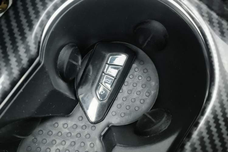 Used EXEED Lingyun 2019 1.6T Two-Wheel Drive Diamond Edition Vehicle Key