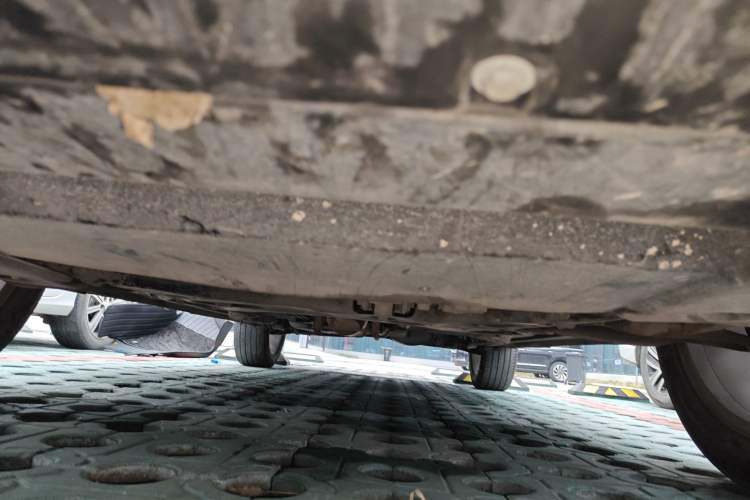 Used EXEED Lingyun 2019 1.6T Two-Wheel Drive Diamond Edition Chassis Front