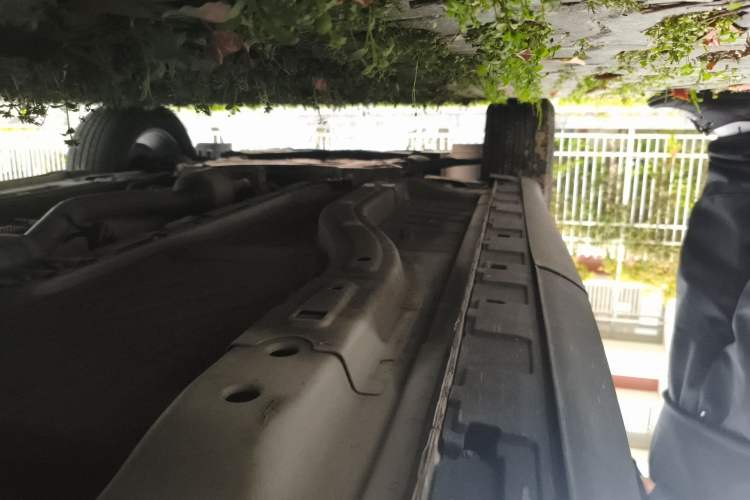 Used EXEED Lingyun 2019 1.6T Two-Wheel-Drive Platinum Edition Chassis Rear Left