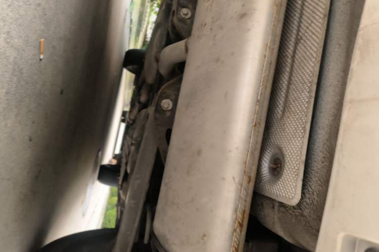 Used EXEED Lingyun 2019 1.6T Two-Wheel Drive Diamond Edition Chassis Rear