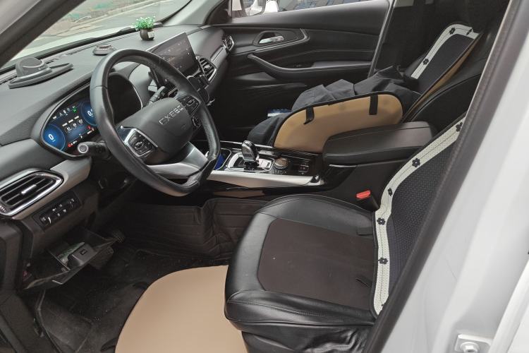 Used EXEED Lingyun 2019 1.6T Two-Wheel Drive Diamond Edition Driver Seat