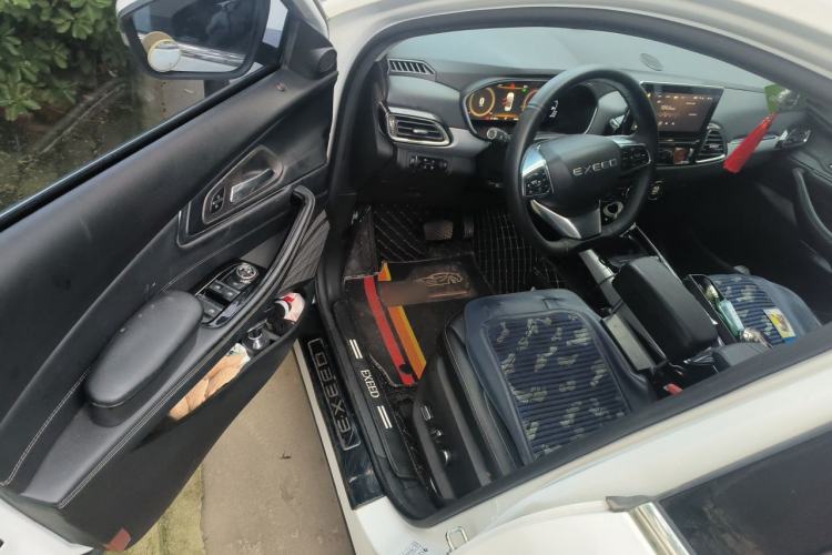 Used EXEED Lingyun 2019 1.6T Two-Wheel Drive Diamond Edition Driver Seat