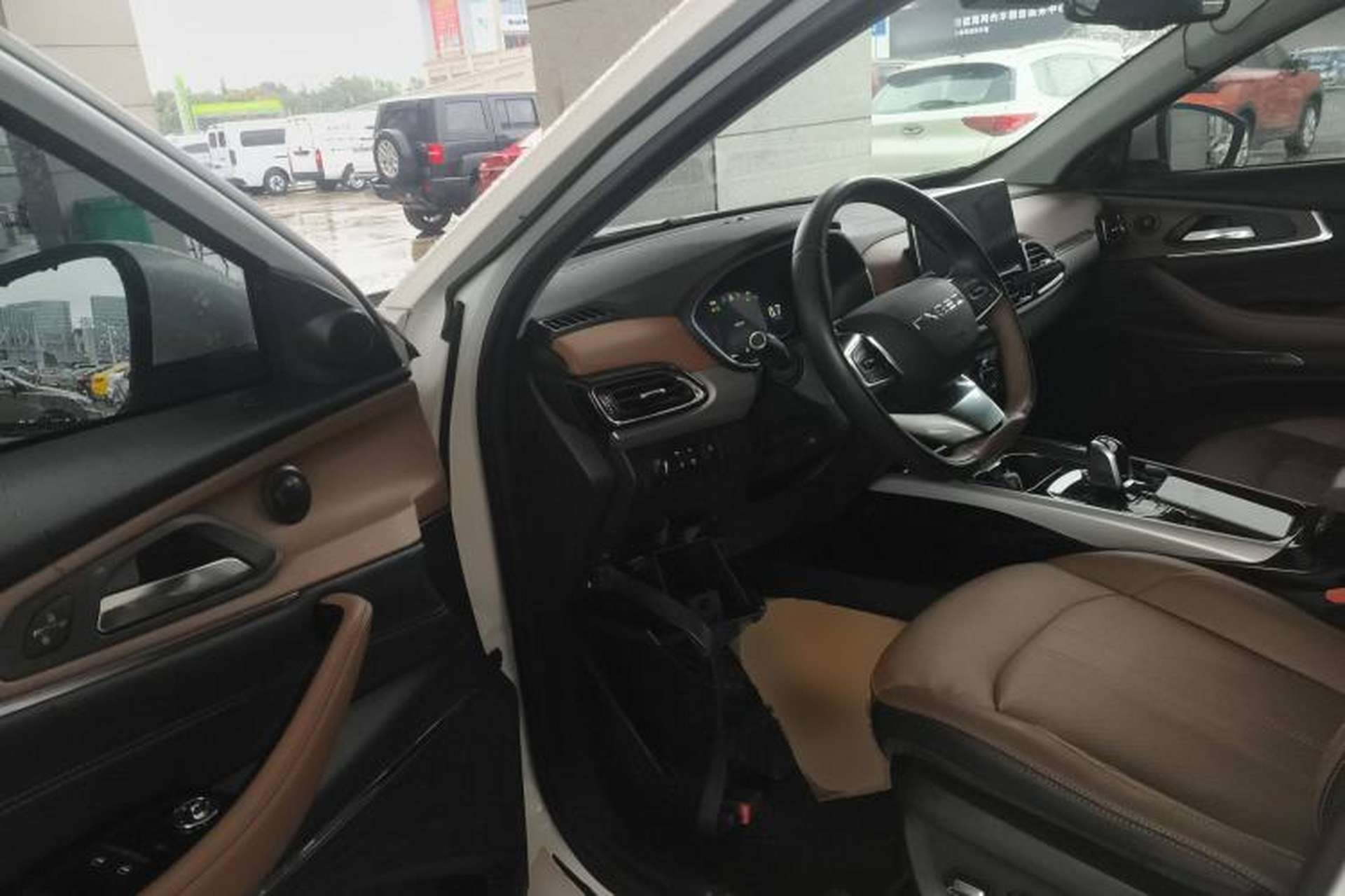 Used EXEED Lingyun 2019 1.6T Two-Wheel Drive Diamond Edition Driver Seat
