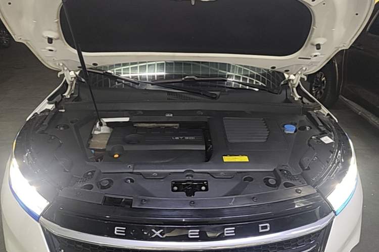 Used EXEED Lingyun 2019 1.6T Two-Wheel Drive Diamond Edition Engine Bay