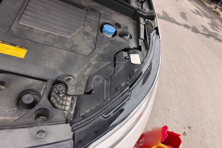 Used EXEED Lingyun 2019 1.6T Two-Wheel-Drive Platinum Edition Engine Bay Left