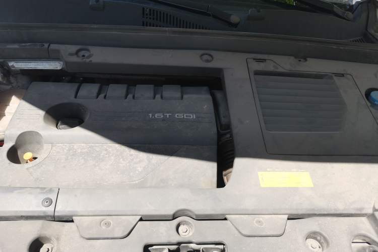 Used EXEED Lingyun 2019 1.6T Two-Wheel Drive Diamond Edition Engine Bay