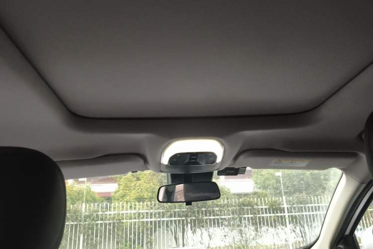 Used EXEED Lingyun 2019 1.6T Two-Wheel-Drive Platinum Edition
