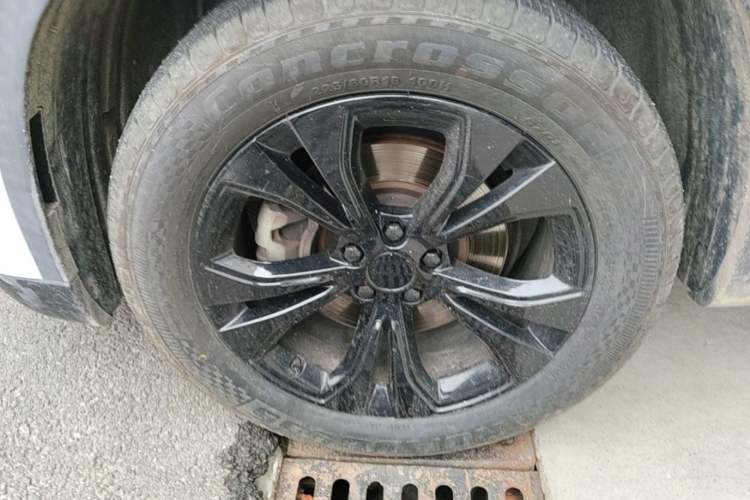 Used EXEED Lingyun 2019 1.6T Two-Wheel-Drive Platinum Edition Left Front Wheel Hub