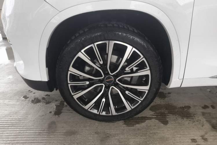 Used EXEED Lingyun 2019 1.6T Two-Wheel Drive Diamond Edition Left Front Wheel Hub