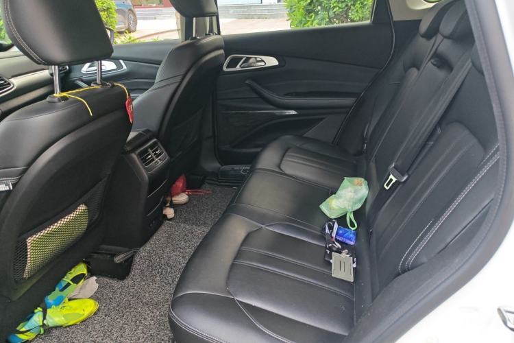 Used EXEED Lingyun 2019 1.6T Two-Wheel-Drive Platinum Edition Left Rear Seat