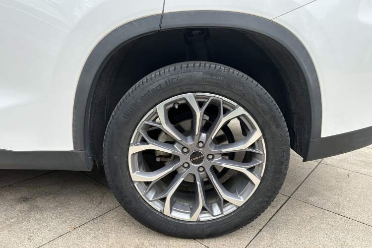 Used EXEED Lingyun 2019 1.6T Two-Wheel Drive Diamond Edition Left Rear Wheel Hub