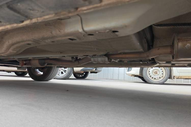 Used EXEED Lingyun 2019 1.6T Two-Wheel Drive Diamond Edition Left Side Sill