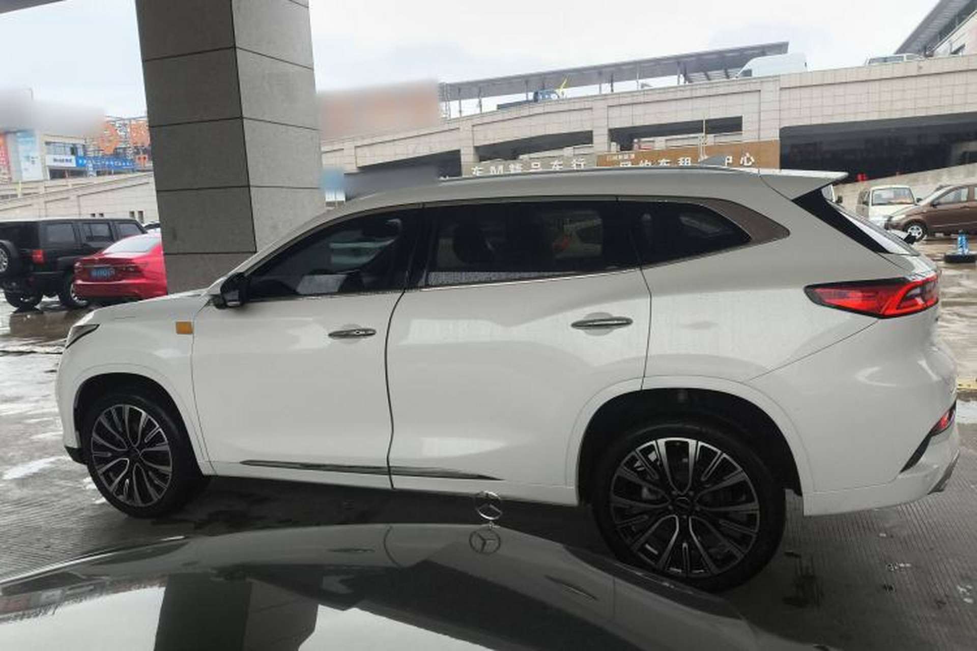 Used EXEED Lingyun 2019 1.6T Two-Wheel Drive Diamond Edition Left Side