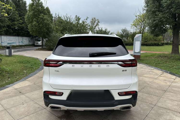 Used EXEED Lingyun 2019 1.6T Two-Wheel Drive Diamond Edition Rear