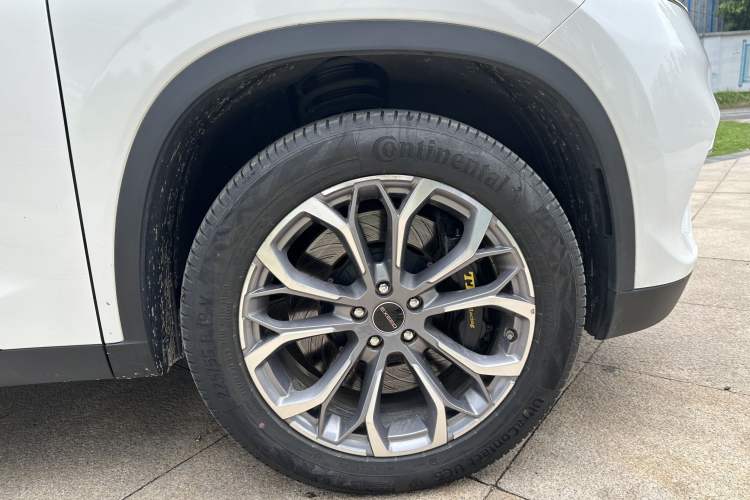 Used EXEED Lingyun 2019 1.6T Two-Wheel Drive Diamond Edition Right Front Wheel Hub