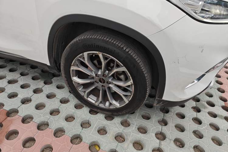 Used EXEED Lingyun 2019 1.6T Two-Wheel Drive Diamond Edition Right Front Wheel Hub