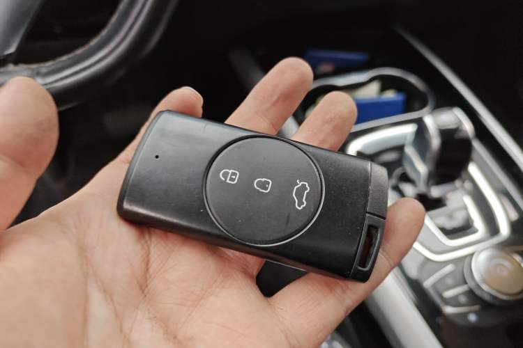 Used EXEED Lingyun 2019 1.6T Two-Wheel Drive Diamond Edition Vehicle Key