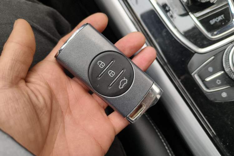 Used EXEED Lingyun 2019 1.6T Two-Wheel Drive Diamond Edition Vehicle Key
