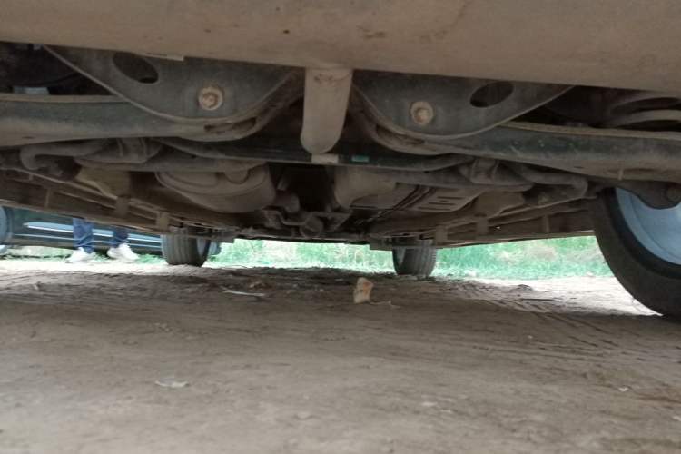 Used EXEED Lingyun 2020 1.6T Two-Wheel Drive Star Edition Chassis Rear