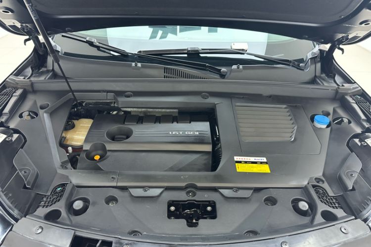 Used EXEED Lingyun 2020 1.6T Two-Wheel Drive Star Edition Engine Bay