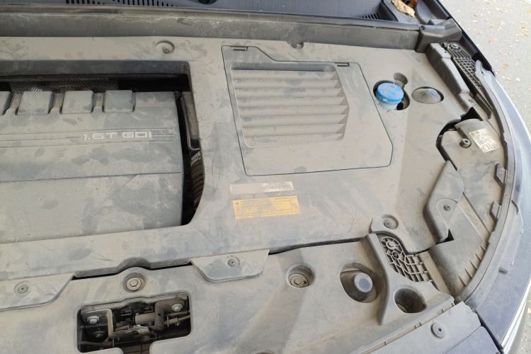 Used EXEED Lingyun 2020 1.6T Two-Wheel Drive Star Edition Engine Bay Left