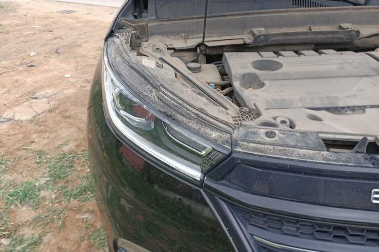 Used EXEED Lingyun 2020 1.6T Two-Wheel Drive Star Edition Engine Bay Right