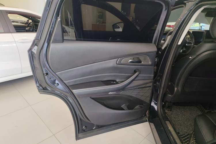 Used EXEED Lingyun 2020 1.6T Two-Wheel Drive Star Edition Interior 8