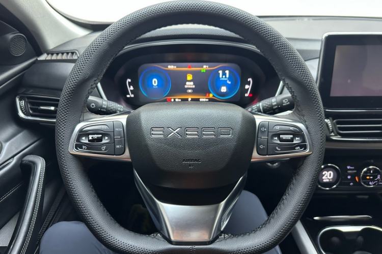 Used EXEED Lingyun 2020 1.6T Two-Wheel Drive Star Edition Steering Wheel