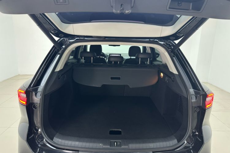 Used EXEED Lingyun 2020 1.6T Two-Wheel Drive Star Edition Trunk