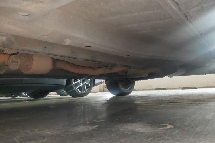 Used EXEED Lingyun 2020 1.6T Two-Wheel Drive Star Edition Chassis Front Left