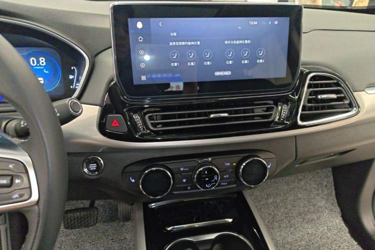 Used EXEED Lingyun 2020 1.6T Two-Wheel Drive Star Edition Audio And AC Panel