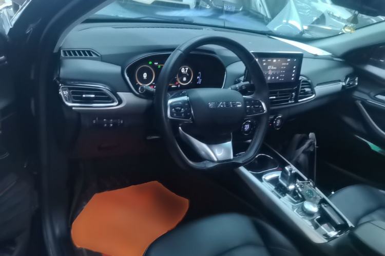 Used EXEED Lingyun 2020 1.6T Two-Wheel Drive Star Edition Center Console