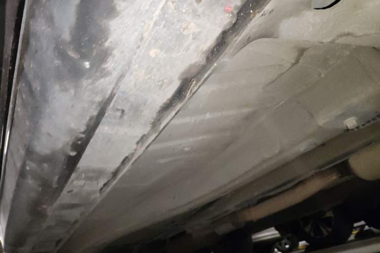 Used EXEED Lingyun 2020 1.6T Two-Wheel Drive Star Edition Chassis Front Right