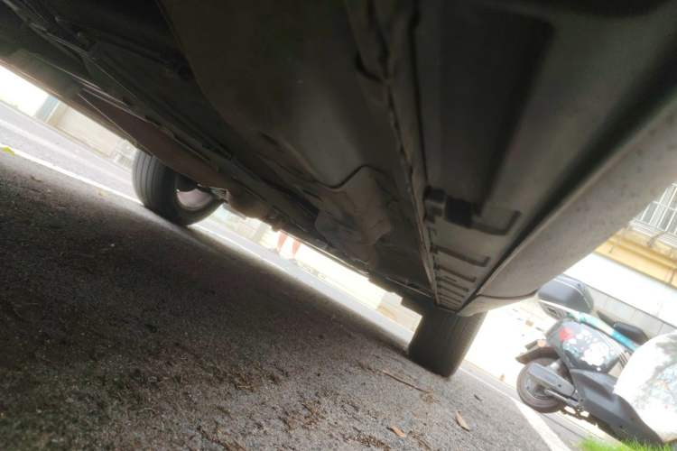 Used EXEED Lingyun 2020 1.6T Two-Wheel Drive Star Edition Chassis Rear Right