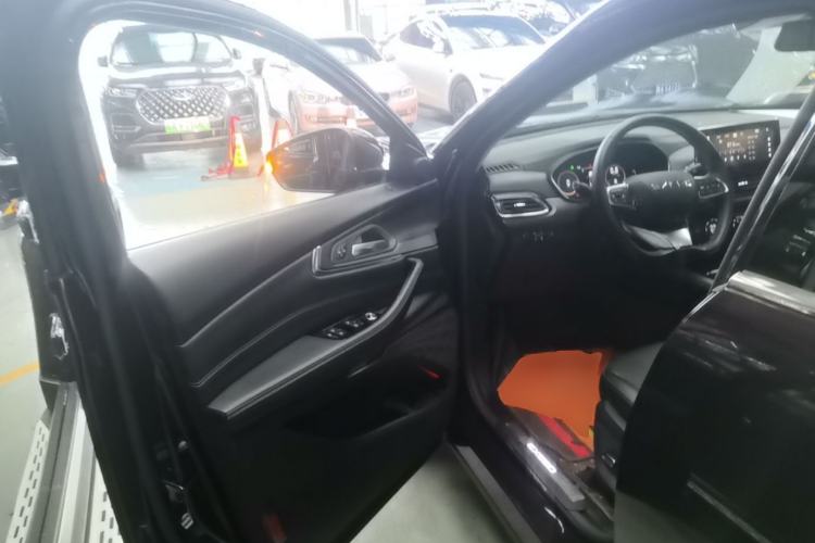 Used EXEED Lingyun 2020 1.6T Two-Wheel Drive Star Edition Driver Seat