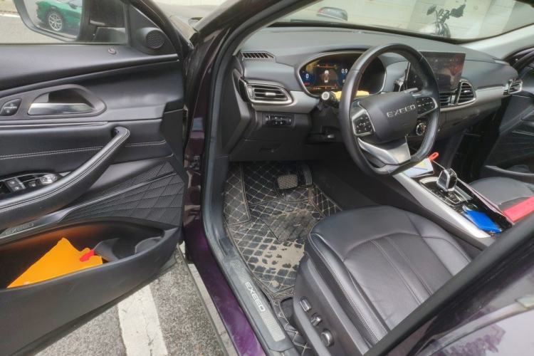 Used EXEED Lingyun 2020 1.6T Two-Wheel Drive Star Edition Driver Seat