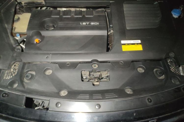Used EXEED Lingyun 2020 1.6T Two-Wheel Drive Star Edition Engine Bay
