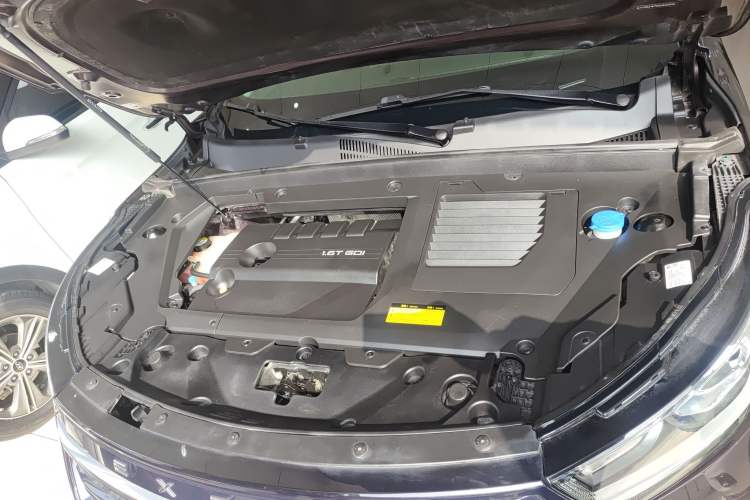 Used EXEED Lingyun 2020 1.6T Two-Wheel Drive Star Edition Engine Bay