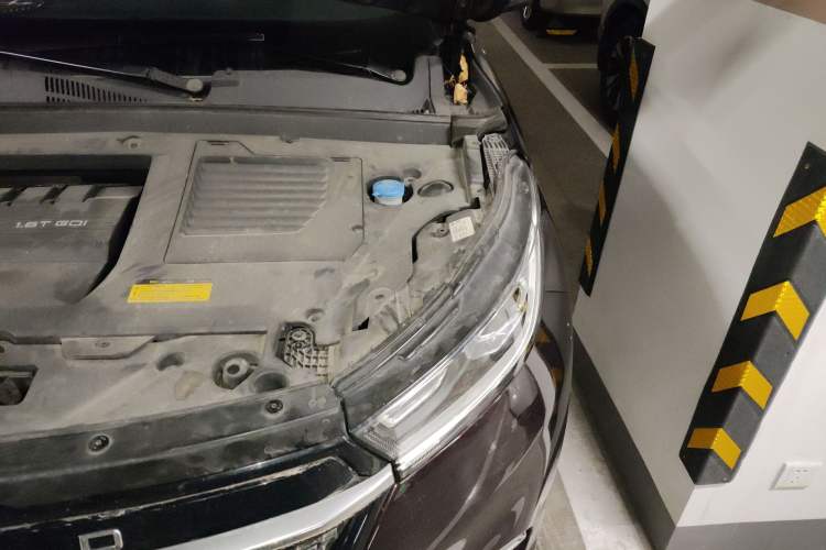 Used EXEED Lingyun 2020 1.6T Two-Wheel Drive Star Edition Engine Bay Left