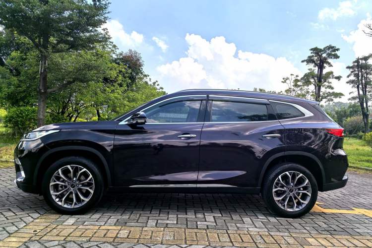 Used EXEED Lingyun 2020 1.6T Two-Wheel Drive Star Edition Exterior 6