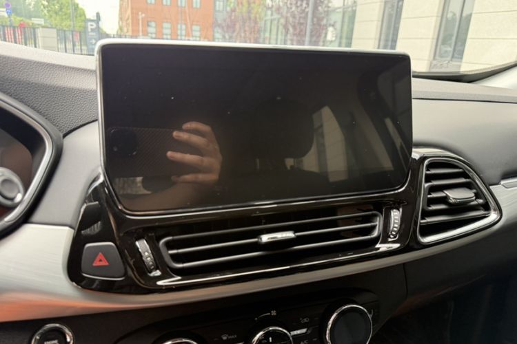 Used EXEED Lingyun 2020 1.6T Two-Wheel Drive Star Edition Interior 10