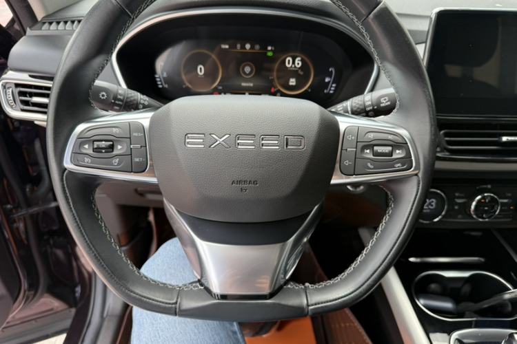 Used EXEED Lingyun 2020 1.6T Two-Wheel Drive Star Edition Interior 2