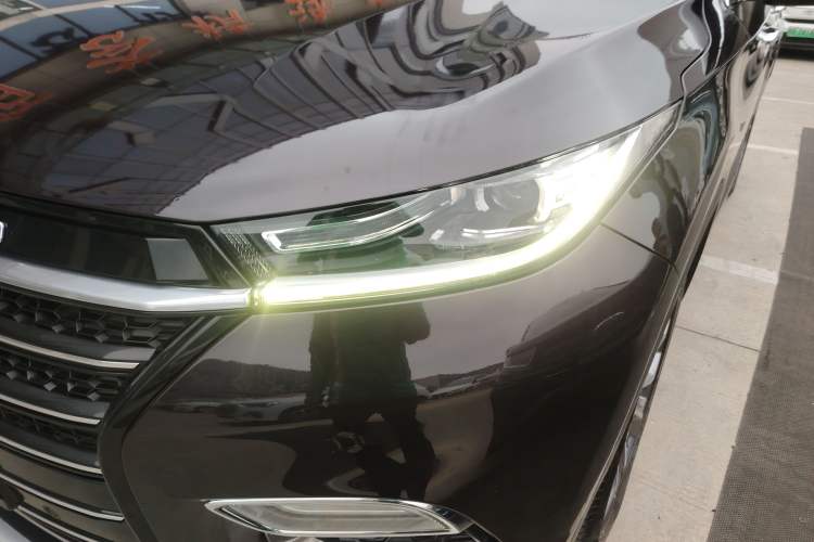 Used EXEED Lingyun 2020 1.6T Two-Wheel Drive Star Edition Left Front Headlight