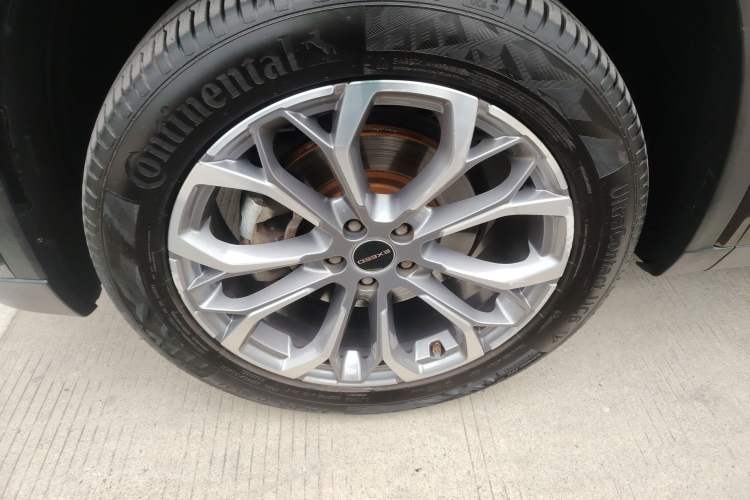 Used EXEED Lingyun 2020 1.6T Two-Wheel Drive Star Edition Left Front Wheel Hub