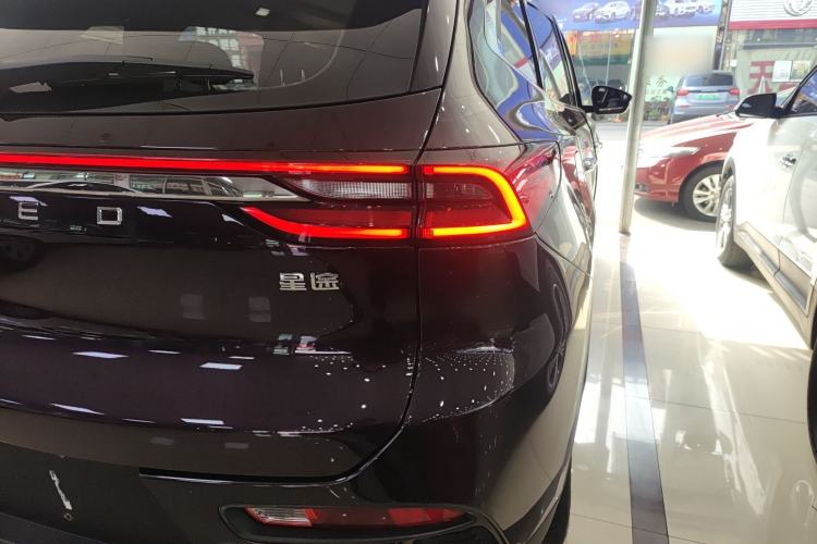 Used EXEED Lingyun 2020 1.6T Two-Wheel Drive Star Edition Right Rear Taillight