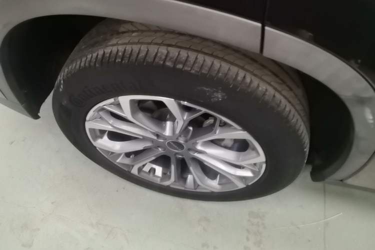 Used EXEED Lingyun 2020 1.6T Two-Wheel Drive Star Edition Right Rear Wheel Hub