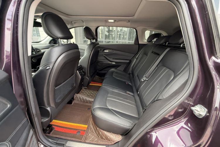 Used EXEED Lingyun 2020 1.6T Two-Wheel Drive Star Edition Roof