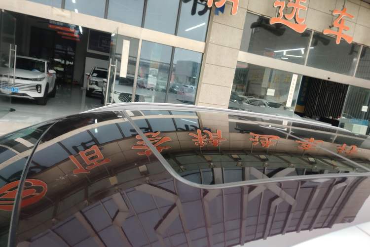 Used EXEED Lingyun 2020 1.6T Two-Wheel Drive Star Edition Roof